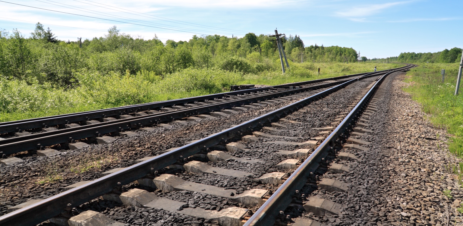 import266-train_track